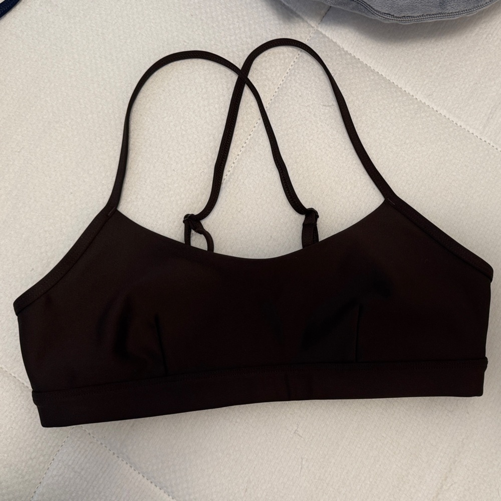 ALO Yoga - Airlift Intrigue Bra